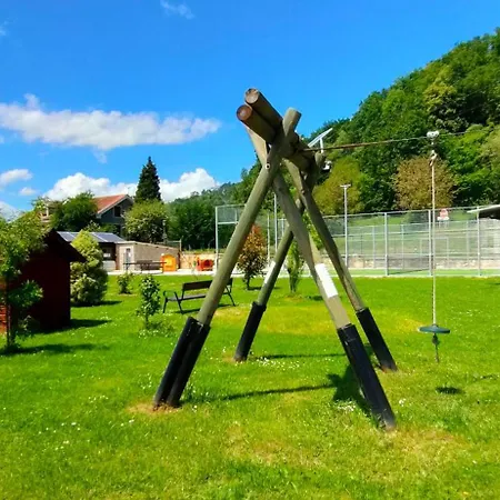 El Castaneu Apartmán Corao